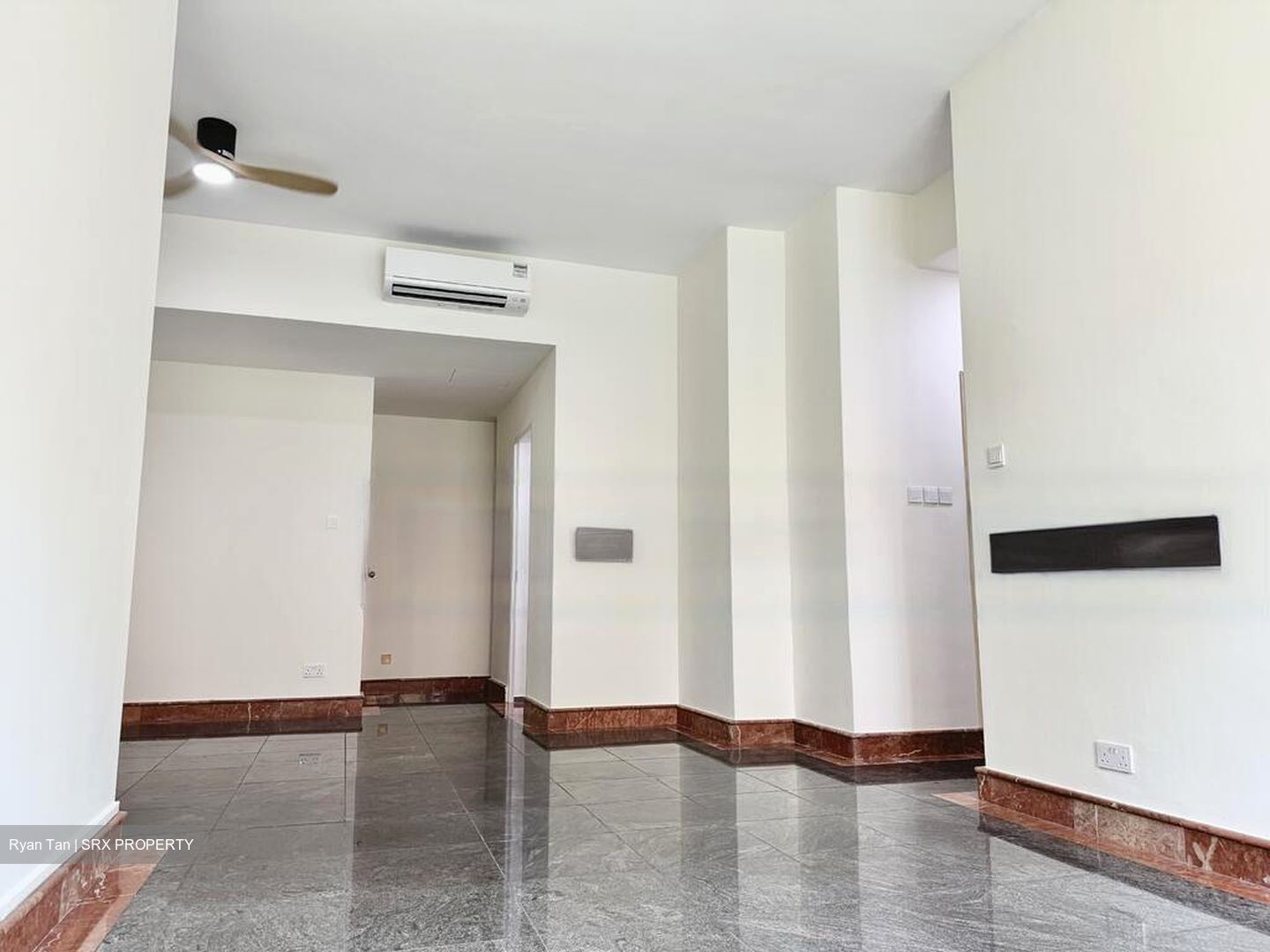 Landbay Condominium (D16), Condominium #458706661